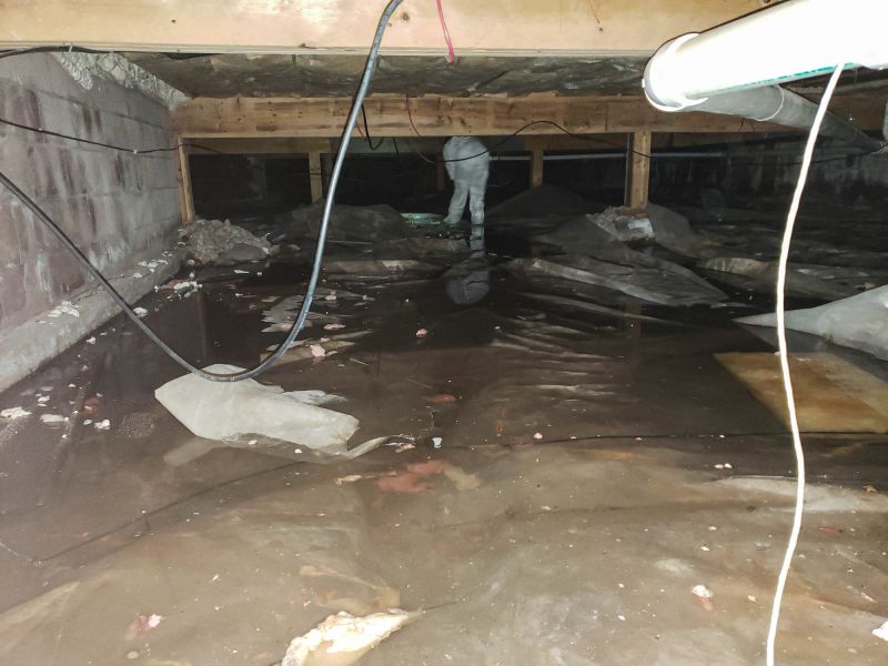 Crawlspace Water Restoration in Gilbert, AZ